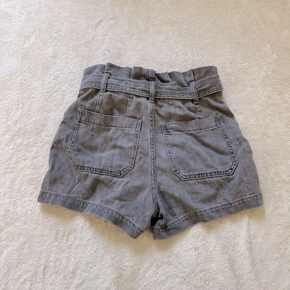 Madewell Gray Snap Denim Paperbag Shorts Sz 23 - Picture 4 of 5